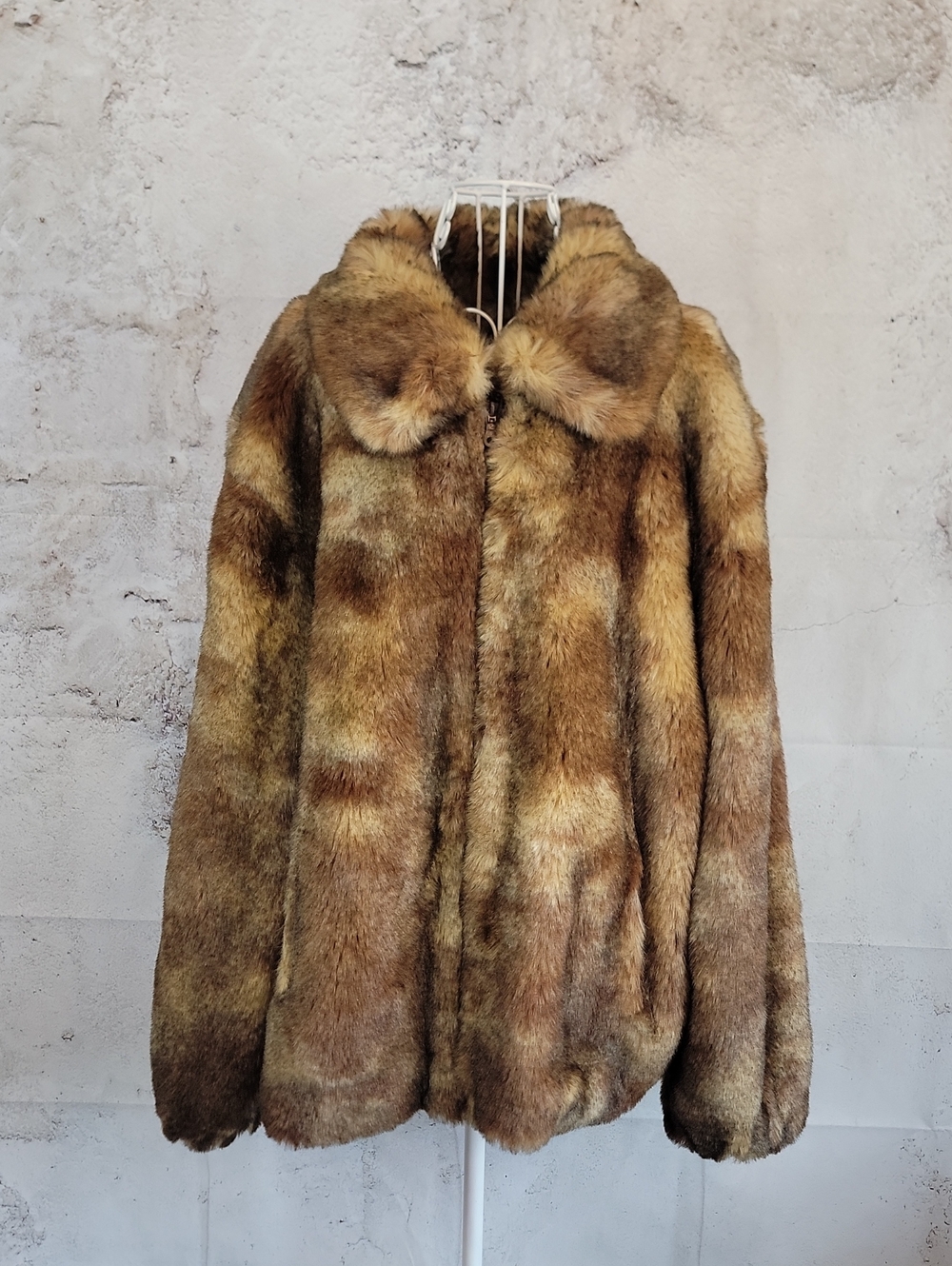 Fabulous Furs by Donna Salyers Faux Fur Jacket for Women - Size L